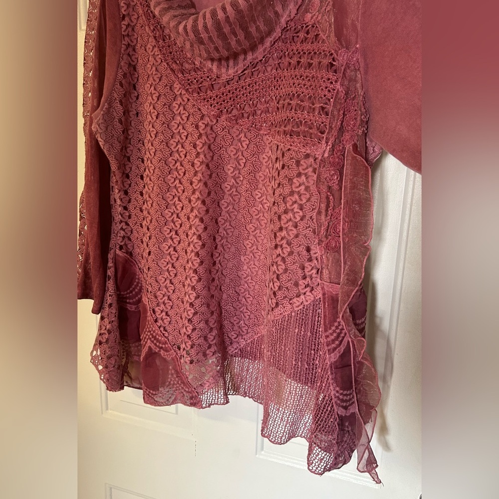 SIMPLY‎ COUTURE Women's Lace Blouse Long Sleeve Cowl Neck Chiffon Layers Shirt. - Picture 13 of 14